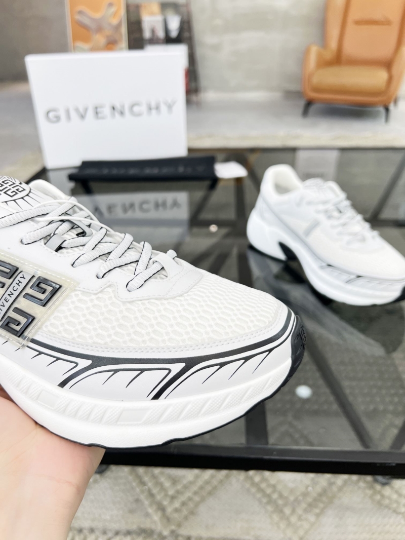 Givenchy Sneakers